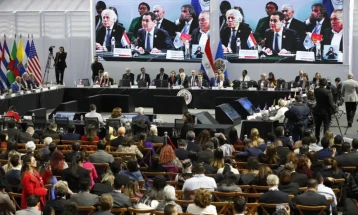 Armenia fiton më shumë vota se Azerbajxhani për organizimin e KOP17 në vitin 2026