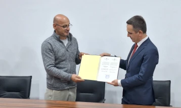 Касами го доби уверението за втор мандат, од изборните ветување тврди дека прво ќе биде реализиран бесплатен автобуски јавен превоз