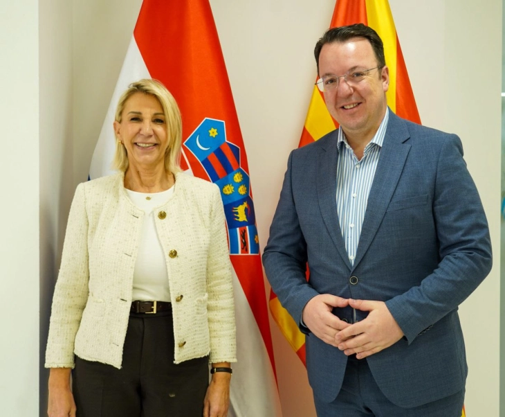 Takim i Nikolloskit me ambasadoren kroate Tiganj - ndërtimi i hekurudhës së shpejtë të Korridorit 10 parakusht për transport të shpejtë dhe efikas