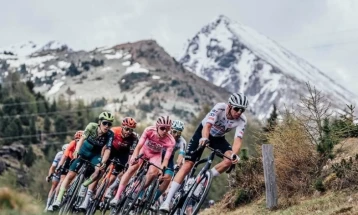 Првите трите етапи на Џиро д“ Италија 2026 ќе се возат во Бугарија