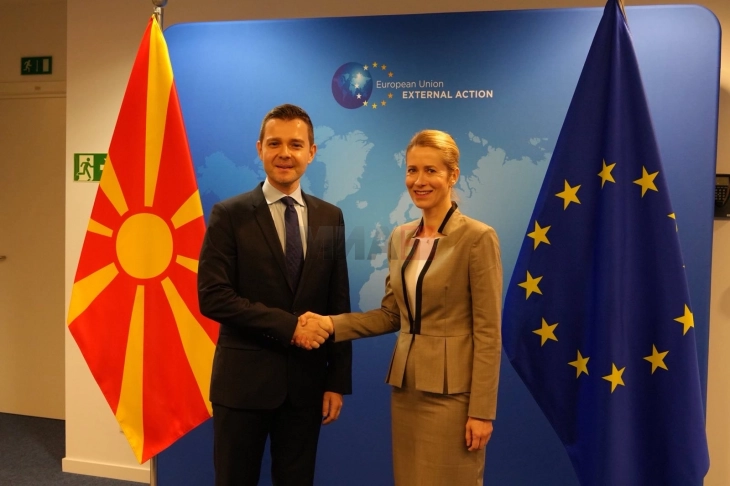 Mucunski dhe Murtezani në takim me Kallasin: Konfirmohet përkushtimi për reforma dhe agjendën evropiane