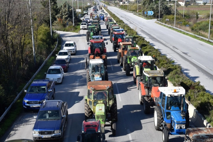 LAMM: Përsëri është bllokuar qarkullimi për të gjitha llojet e automjeteve në vendkalimin kufitar 