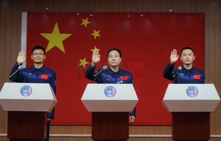 Кинеската ракета „Жукоу-3“ стигна до Орбитата, но нејзината долна платформа не успеа да се врати на Земјата