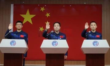 Кинеската ракета „Жукоу-3“ стигна до Орбитата, но нејзината долна платформа не успеа да се врати на Земјата