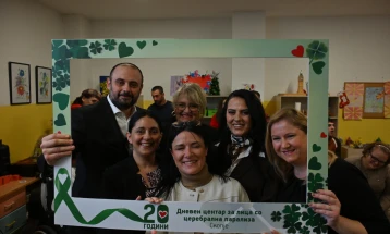 По повод Светскиот ден на лицата со попреченост, градоначалникот Орце Ѓорѓиевски го посети Дневниот центар за лица со церебрална парализа