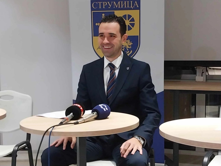 Костадинов: Ги отфрлам во целост наводите за сомнение за сторено кривично дело за набавката на електричните автобуси