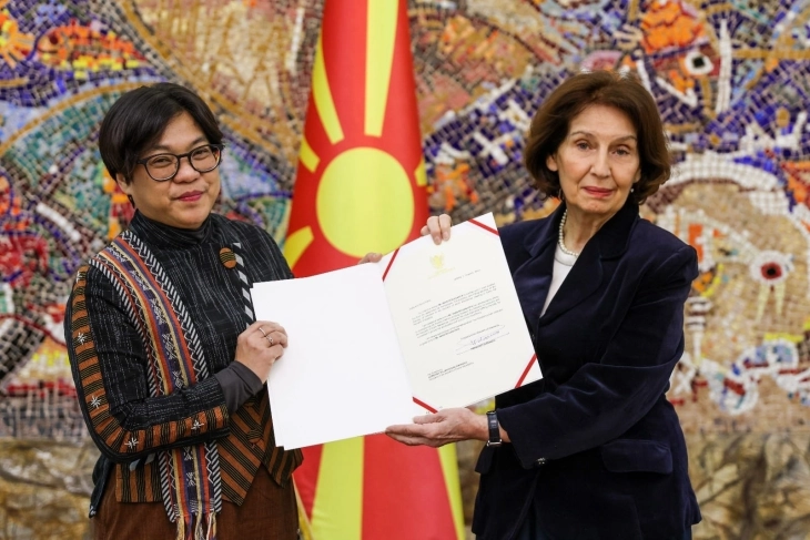 Siljanovska-Davkova pranoi letrat kredenciale të ambasadoreve të sapoemëruara të Indonezisë dhe Vietnamit