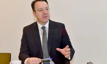 Николоски за МИА: Одамна имаме заслужено да ги почнеме преговорите за членство, ЕУ да постави јасна визија за Македонија