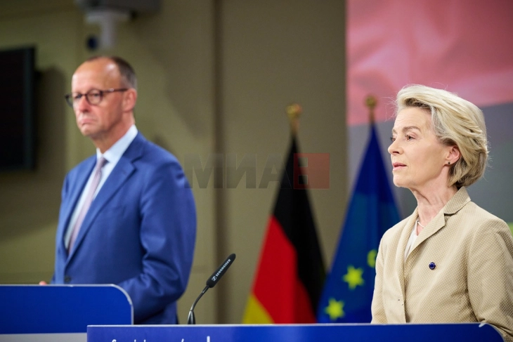 Фон дер Лајен со помош на Мерц ќе се обиде да го разубеди Де Вевер за „заемот за репарации“ за Украина