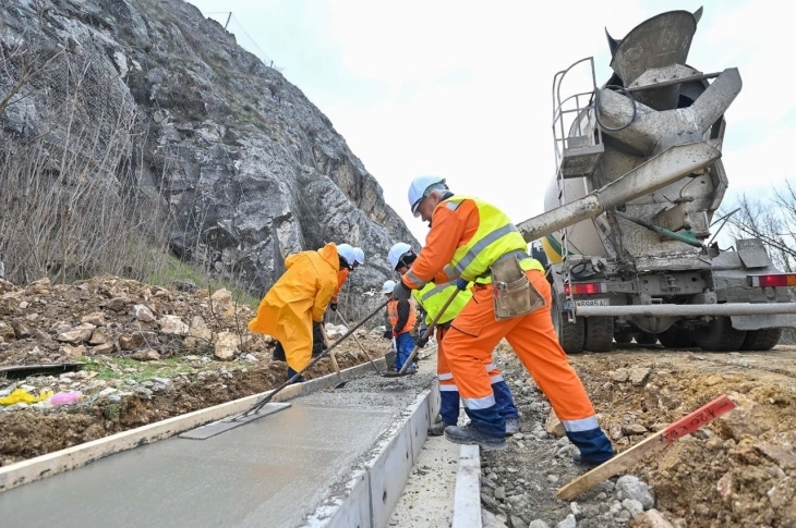 Rritja e PBB-së prej 3,8 për qind në tremujorin e tretë