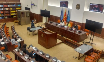 Дебата: Без обезбедени основни услови за женско дејствување, не може да се очекува вистинска вклученост на жените во процесите на одлучување 