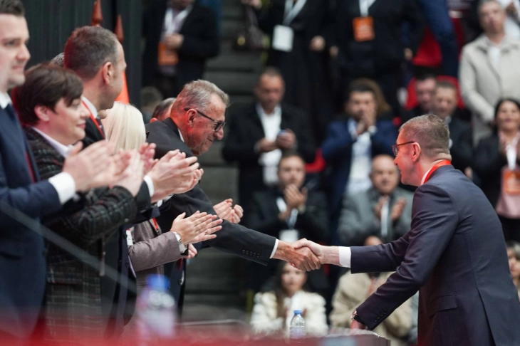 Сестринските партии со порака: Мицкоски и ВМРО-ДПМНЕ се блиску до граѓаните и затоа победуваат