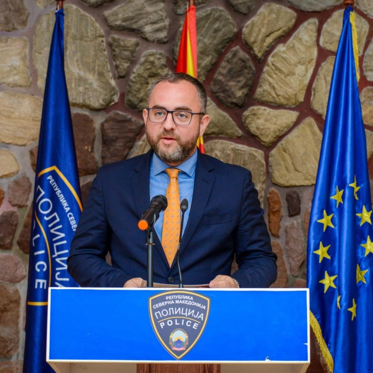 Тошковски добил СМС порака за направен сообраќаен прекршок, возел еден километар над дозволеното