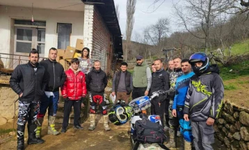 Делчевскиот Мото клуб „Ендуро Тим“ со прва хуманитарна акција за празниците