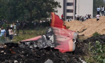 Индија планира да испрати истражители во САД поради несреќата на авионот на „Ер Индија“