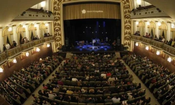 Igor Durlovski debuts on prestigious stage of Teatro Colón in La Coruña