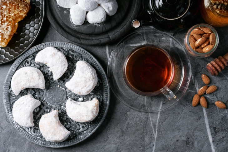 Гурабии со бадеми