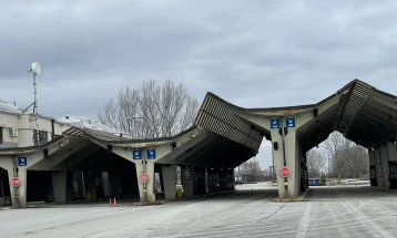 Сообраќајот на граничниот премин Меџитлија блокиран до 13 часот