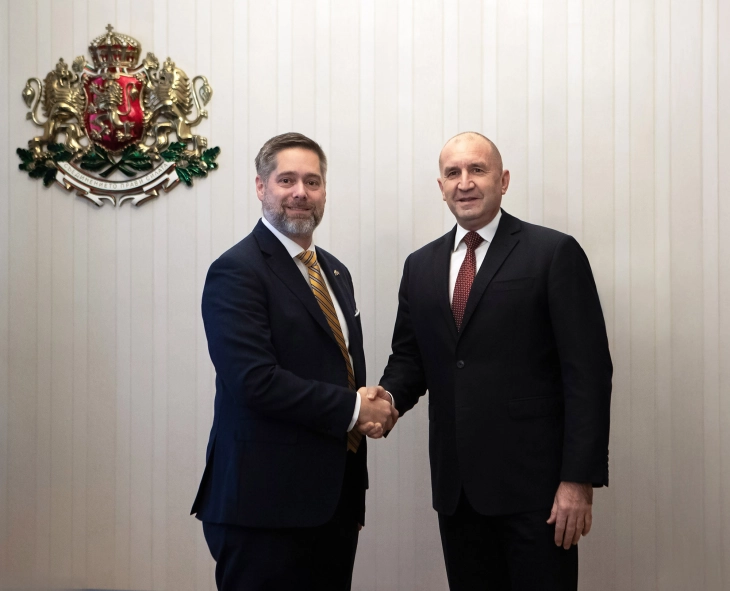 Радев и заменик-помошникот на државниот секретар Кристофер Смит дискутираа за стратешко партнерство меѓу Бугарија и САД