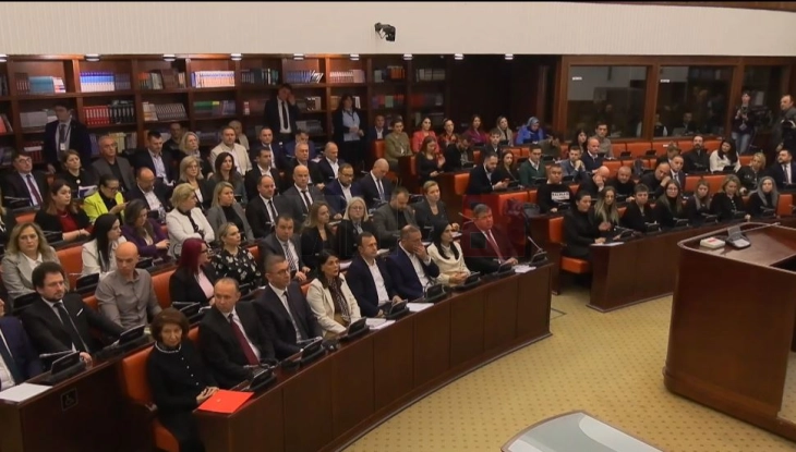 Ndërpritet seanca e Komisionit Anketues për tragjedinë në Koçan, vazhdimi do të caktohet më vonë