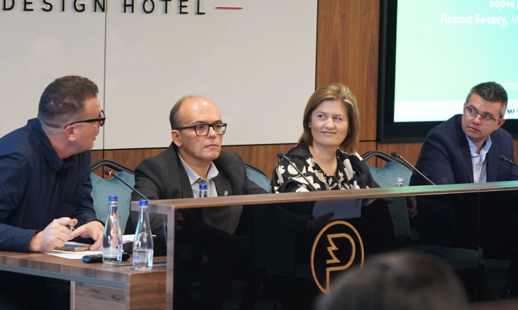 Божиновска: Праведната транзиција ќе успее само ако ја водиме заедно со работниците, општините и заедниците