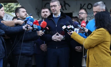 Mickoski: LSDM-ja nëse gjenë të paktën një migrantë deri në pranverë, unë largohem përgjithmonë nga politika