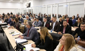 Ish ministrat e Ekonomisë dhe drejtorët e DMSH-së mohojnë fajësinë për 