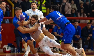 Победи на гостински терен за Алкалоид и Охрид