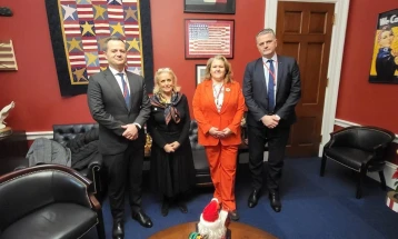 Parliament delegation meets co-chair of Congressional Caucus on Macedonia, U.S. Representative Dingell 