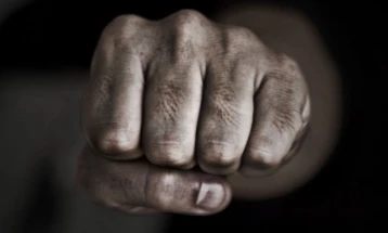 Кавадарчанец пријавил физички напад поради недоразбирање во сообраќајот 