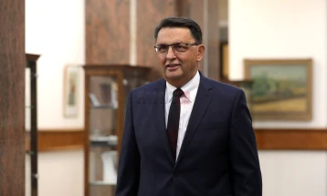 Sllaveski: Shpifjet nga LSDM-ja , Banka stopanska Manastir të marrë masa për ta mbrojtur kredibilitetin 