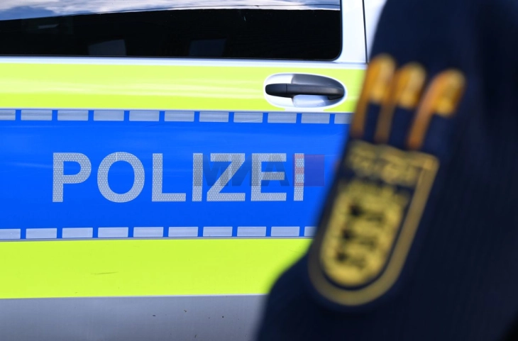 Një udhëtar në aeroportin e Frankfurtit kishte mbi 11,000 diamante në bagazhin e dorës