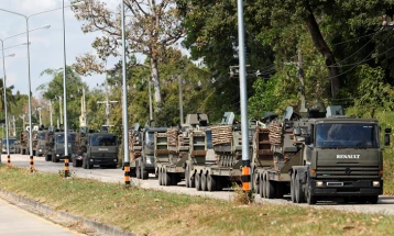 Камбоџа: Тајланд продолжува со бомбардирање и покрај повикот на Трамп за прекин на огнот