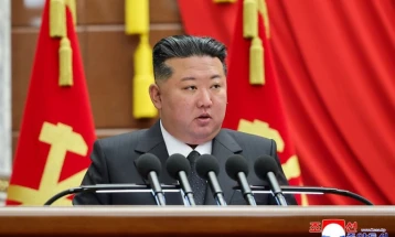 Севернокорејскиот лидер им оддаде почит на војниците кои се бореа во Курск