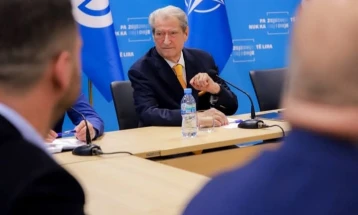 Бериша најави национални протести до соборување на актуелната и формирање техничка влада