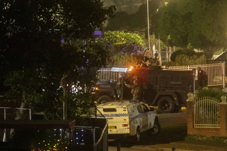 Терористички напад во Сиднеј: Најмалку 12 мртви на плажата Бонди за време на прославата на Ханука (ДПЛ)