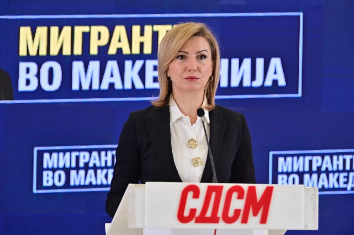 Кузеска: Крај на мигранти во Македонија се става само ако се потпише Резолуцијата на СДСМ