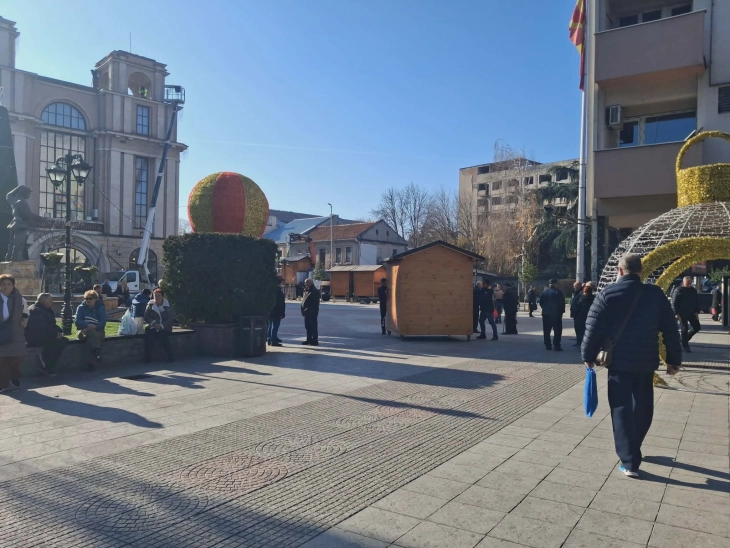 Почнаа подготовките за новогодишно – божиќен базар во Куманово