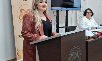 Во битолската Библиотека промовирани Амбасадори на читањето