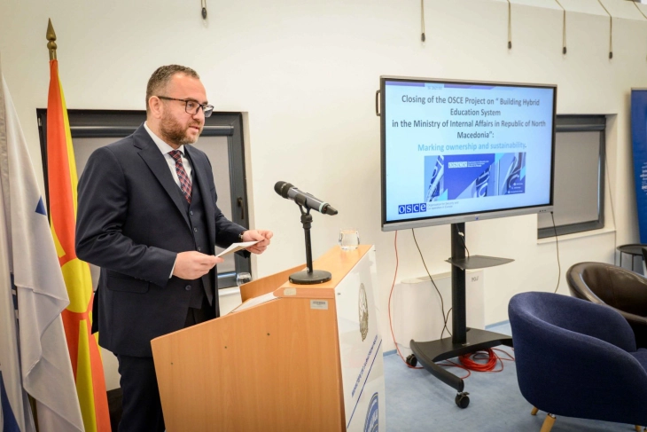 Toshkovski: MoI successfully concludes OSCE-led project on hybrid education system