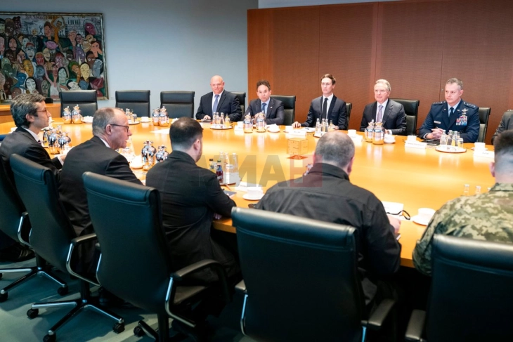 Мерц: Постои шанса за вистински мир за Украина по разговорите во Берлин