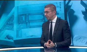 Mickoski: Nuk kemi pasur shtet, sistemi ka qenë i rrënuar, ka pasur raste sociale që përmes keqpërdorimeve merrnin mbi 60 mijë denarë në muaj