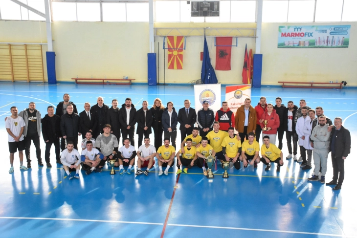 Fakulteti i Shkencave të Zbatuara të UT-së, shpallet kampion në turneun e futbollit të vogël