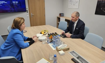 Божиновска во Прага: Македонскиот електроенергетски систем се усогласува со европските оперативни стандарди