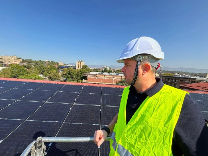 Герасимовски: Централата на училиштето „Киро Глигоров“ веќе носи пониски сметки, во 2026 нови фотоволтаици и во „Гоце Делчев“ и „Коле Неделковски“