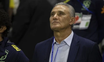 Поранешниот бразилски селектор Тите на клупата на Крузеиро