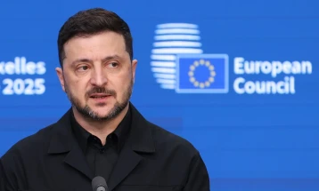 Zelenski mbërrin pa paralajmërim në Bruksel: Ukraina do të përballet me vështirësi financiare nëse nuk siguron fonde