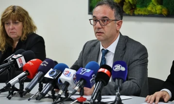 Алиу: Вработените во пералната на Клинички не се дел од здравствениот систем, вработени се во приватна компанија