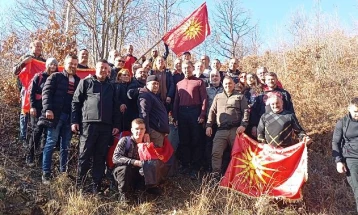 Kryeministri Mickoski në Rusinovë me rastin e 119-të vjetorit të vdekjes së Dame Gruevit