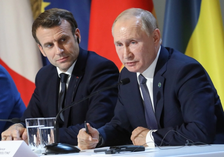 Report: Putin is ready to speak with Macron, Kremlin spokesman says
